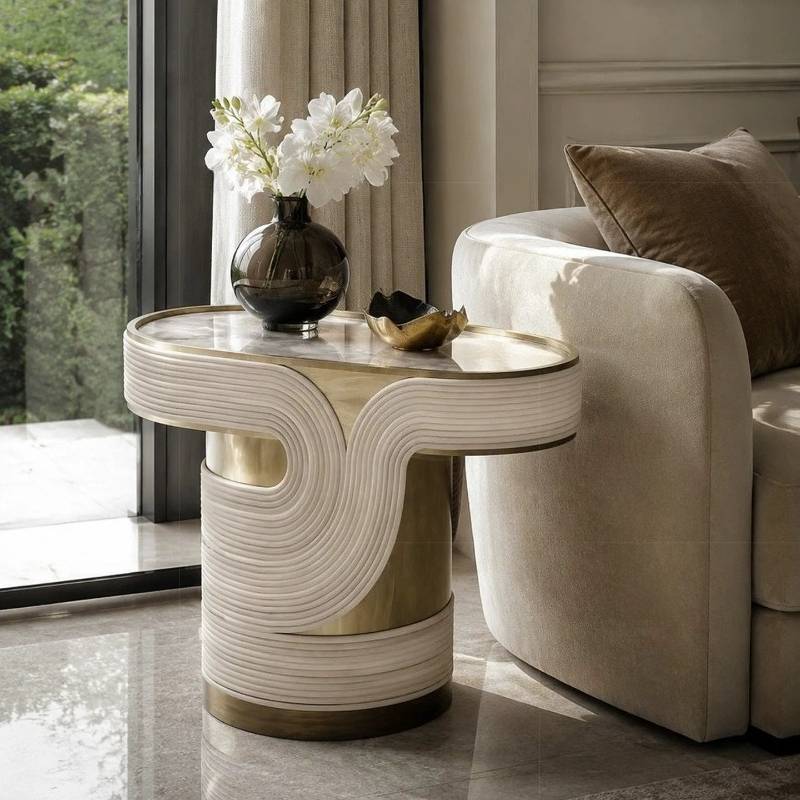Outdoor Furniture In Dubai - Tables Basses Ovales Dorées de Luxe