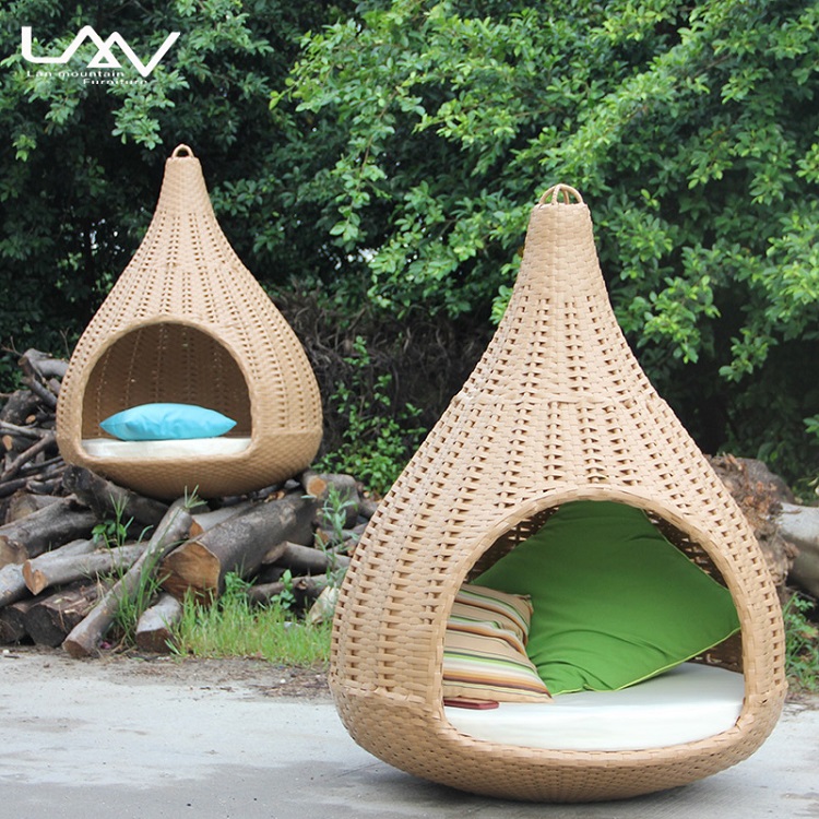 Chaise suspendue d'extérieur e - Outdoor Daybed Furniture avis et prix