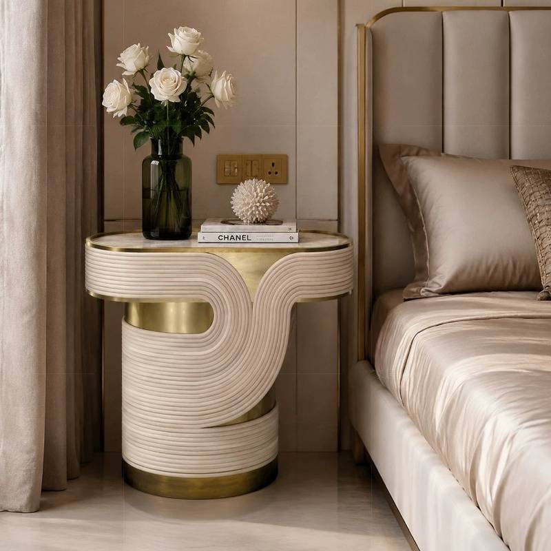 Tables Basses Ovales Dorées de - Outdoor Furniture In Dubai avis et prix