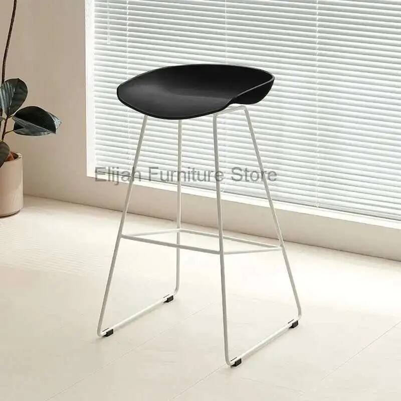 Chaise de bar moderne et minim - Outdoor Furniture Italian avis et prix